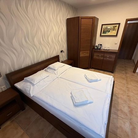 Spa & Wellness Hotel Orchidea Veľký Meder エクステリア 写真