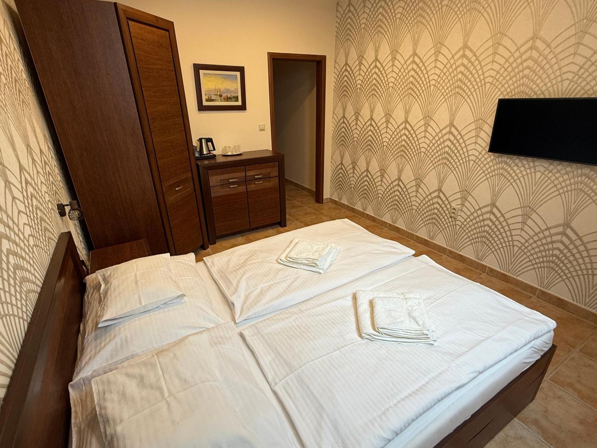 Spa & Wellness Hotel Orchidea Veľký Meder エクステリア 写真